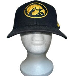 NCAA Iowa Hawkeyes Trucker Adj. Hat Cap new ANF Wyffel